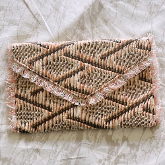 Urban Expressions Handbags - Urban Expressions clutch